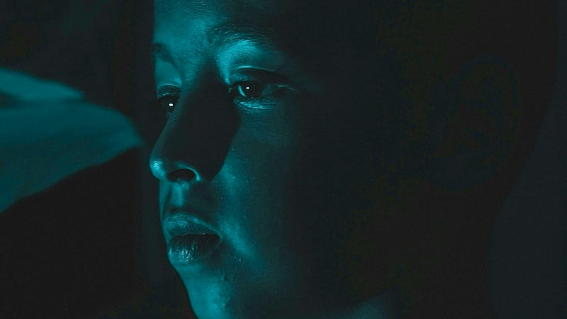 The Green Light Problem: The toxic spike that most glasses ignore
